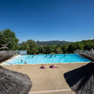 https://camping-de-chavetourte.hotels-rhonealpes.com