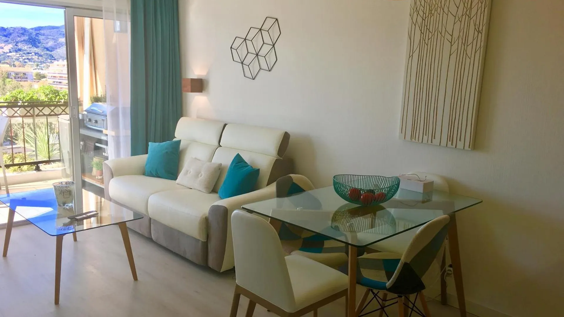 Myhome Riviera - Cannes Sea View Apartment Rentals France